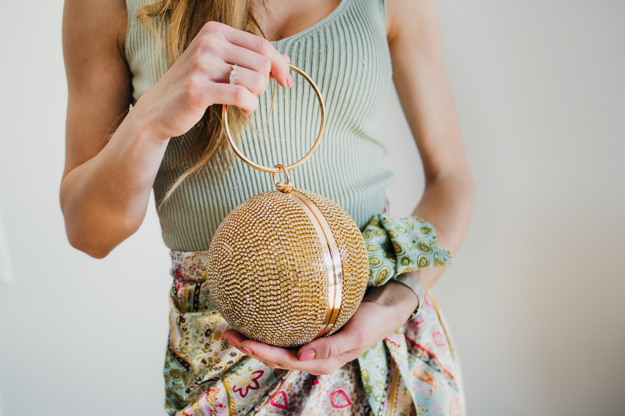 DIE JULIE JULSEN DISCO BAG – FUNKLE MIT DEINER TASCHE UM DIE WETTE