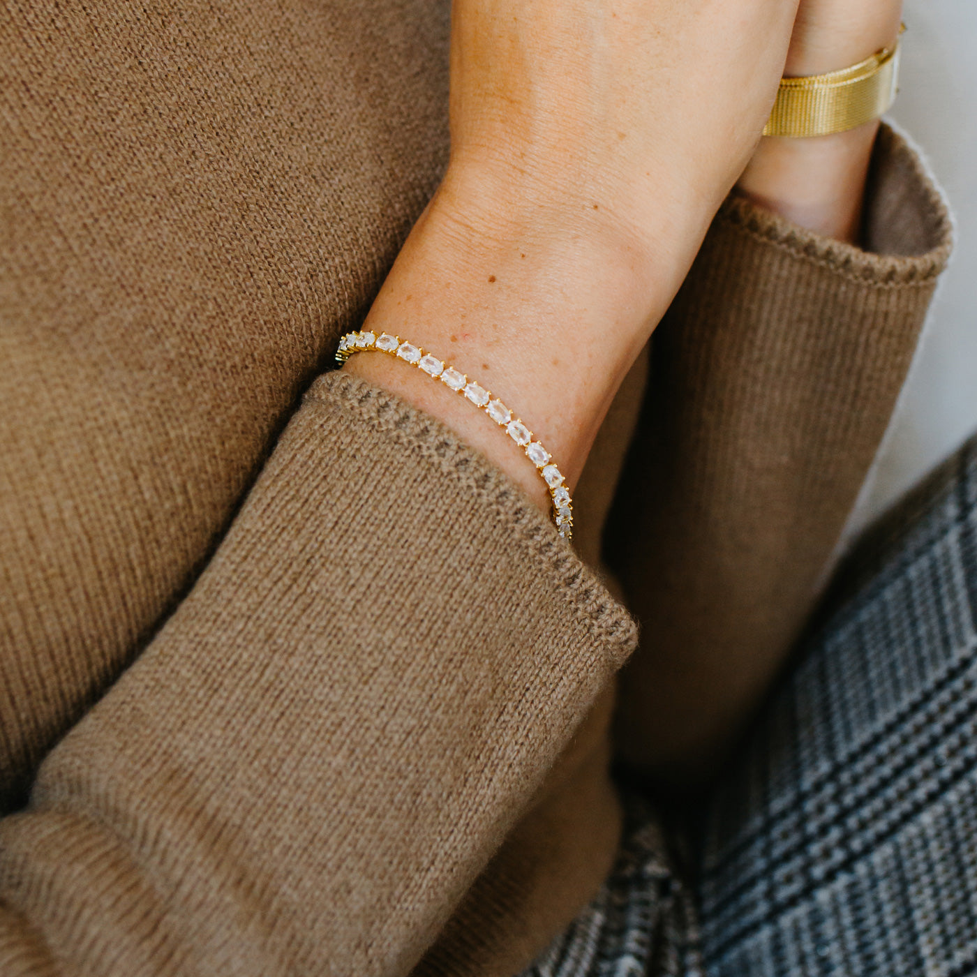 Julie Julsen Armband CRYSTAL LINE vergoldet mit 28 weiße Zirkonia