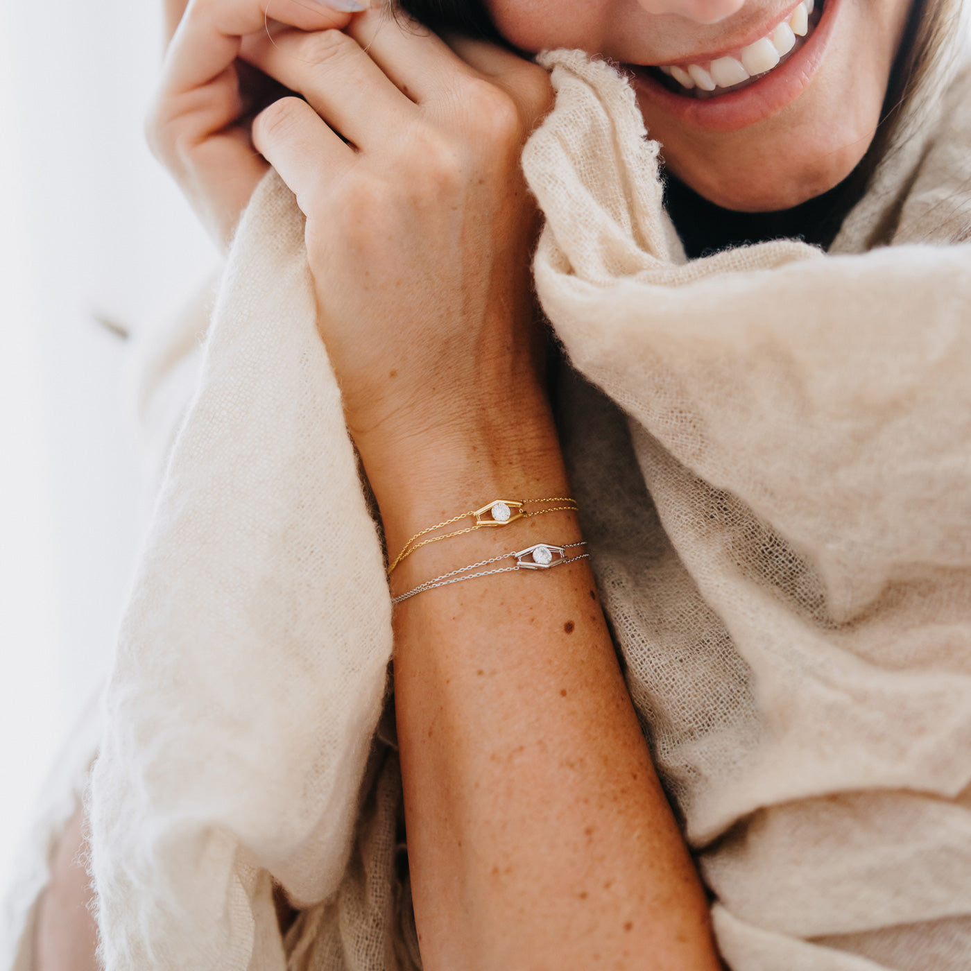 Julie Julsen Armband TRAPPED CRYSTAL silber 1 weißen Zirkonia