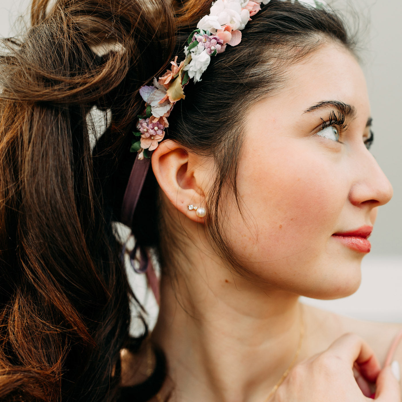 Julie Julsen Ohrstecker PEARL vergoldet mit 2 Zirkonia und 2 Süßwasserperlen