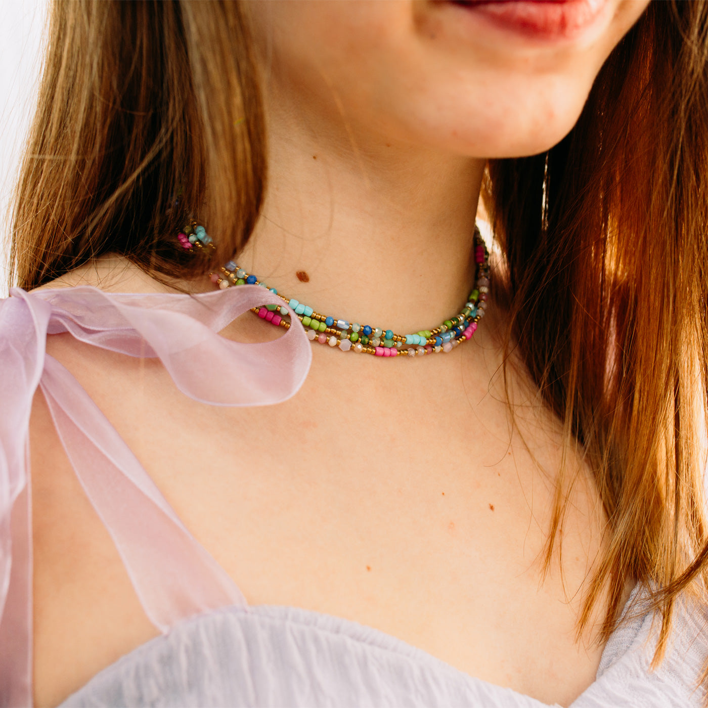 Julie Julsen KIDS Halskette Edelstahl vergoldet mit pinken Glasperlen