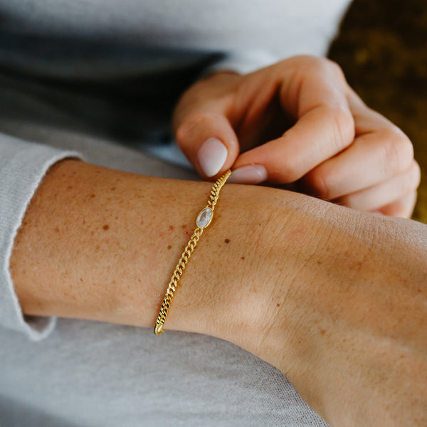 Julie Julsen Armband OVAL CUT vergoldet mit 1 weißen Zirkonia