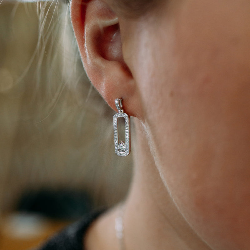 Julie Julsen Ohrschmuck silber mit 72 Zirkonia